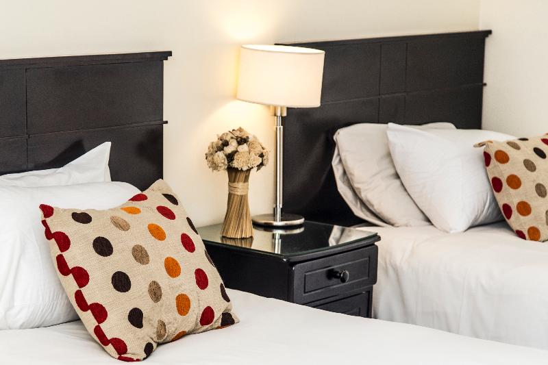 デラックスルーム, Gunsan Western