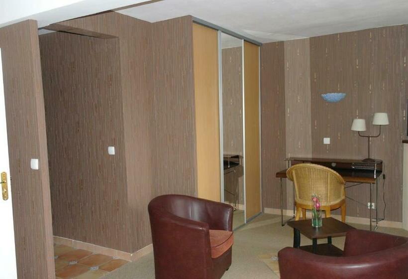 סוויטה, Hostellerie Saint Clément