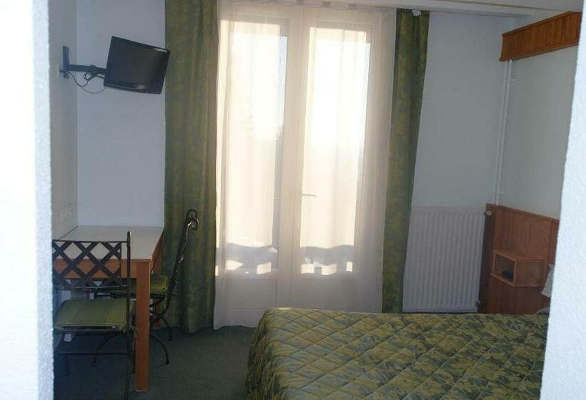 חדר סטנדרט, Hostellerie Saint Clément