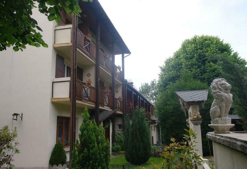 חדר סטנדרט, Hostellerie Saint Clément