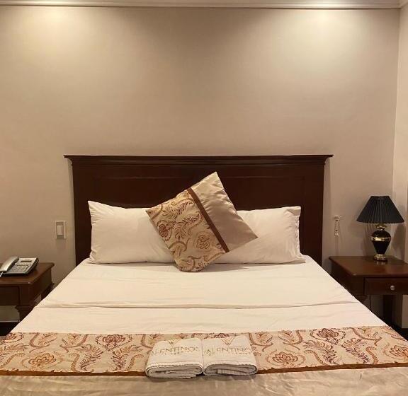 غرفة ديلوكس, Valentinos