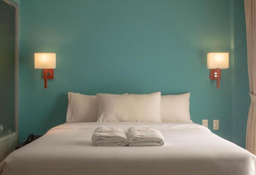 غرفة ديلوكس, Valentinos