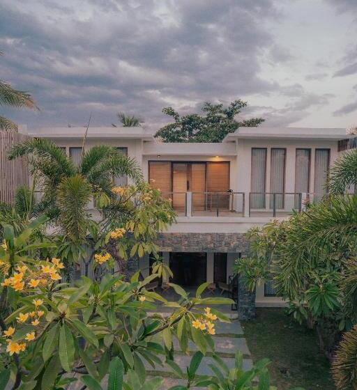 スイート（家族用）, Nero North