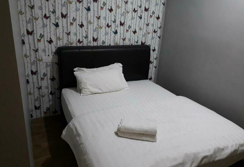 חדר דלוקס, Zamburger Bentong