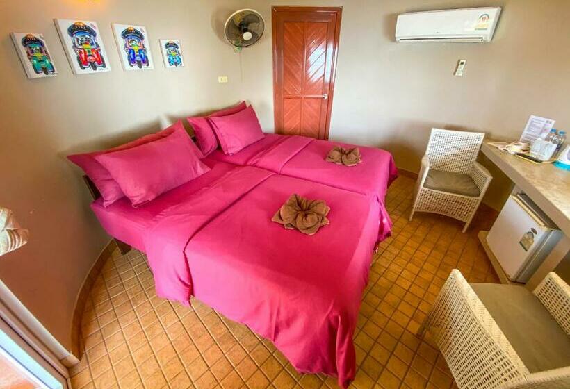 바다 전망 스탠다드 방갈로, Koh Mak Buri Hut Natural Resort