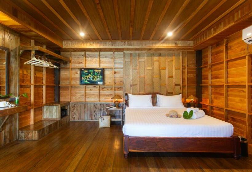 اتاق لوکس با چشمانداز دریا, Koh Tao Relax Freedom Beach Resort