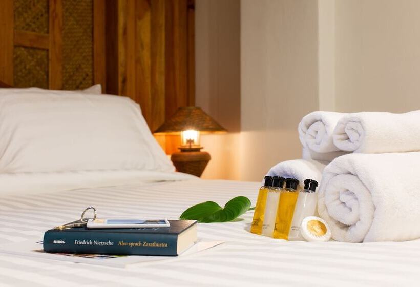 اتاق لوکس با چشمانداز دریا, Koh Tao Relax Freedom Beach Resort