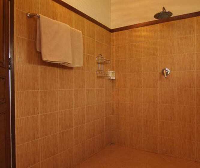 Deluxe Bungalow, Palm Leaf Resort Koh Tao