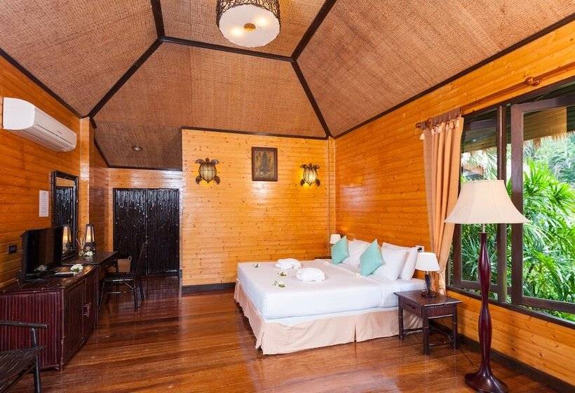 Deluxe Bungalow, Palm Leaf Resort Koh Tao