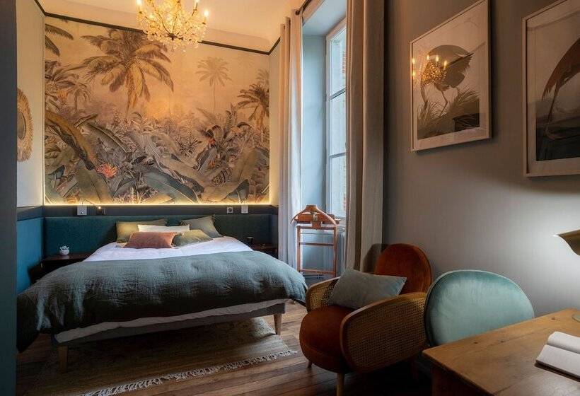 اتاق استاندارد, Le Château Des Forges