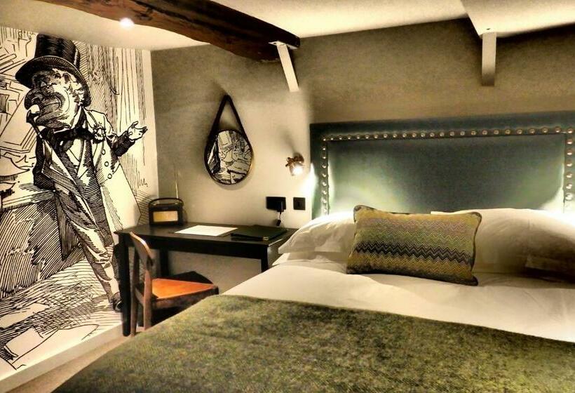 اتاق کلاسیک, Judges Court