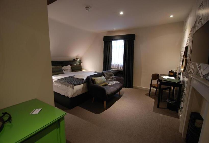 اتاق کلاسیک, Judges Court