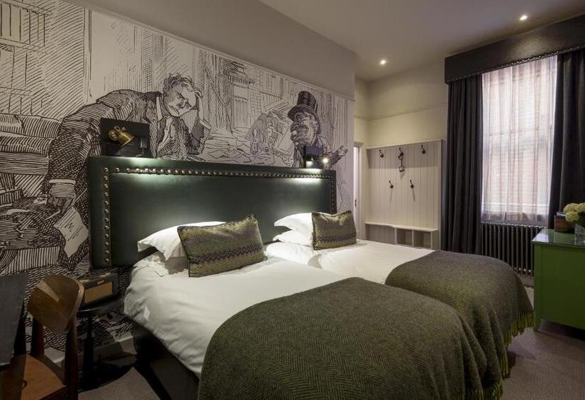 اتاق کلاسیک, Judges Court