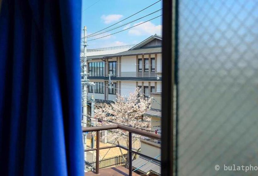 غرفة قياسية, Peace House Sakura