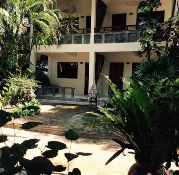 Номер Стандарт, Fisherman Koh Tao