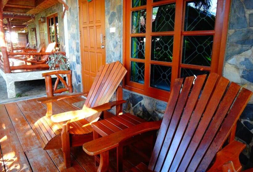 חדר סופריור נוף לגינה, Neptune's Villa