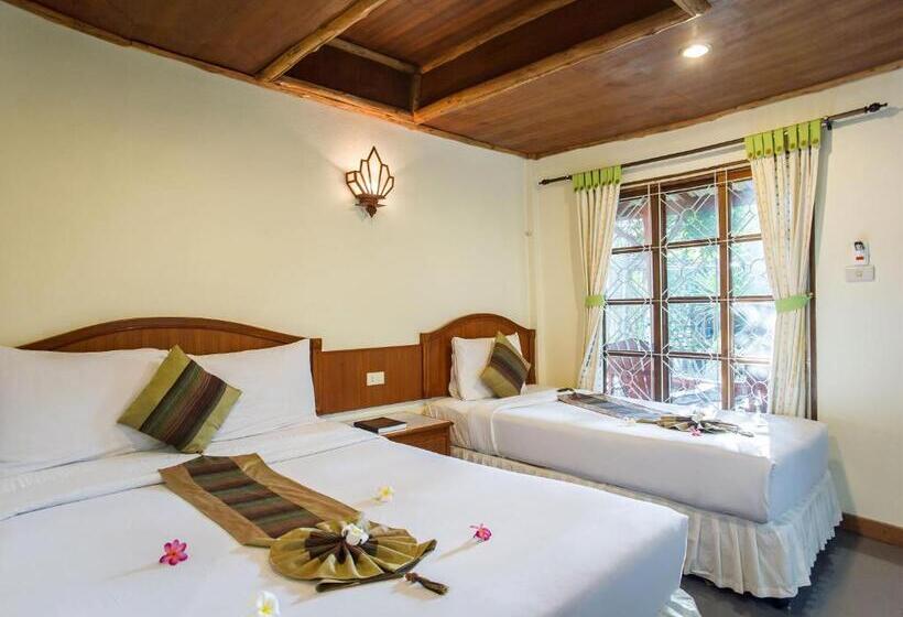 חדר סופריור נוף לגינה, Neptune's Villa