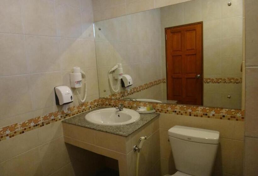 חדר סופריור נוף לבריכה, Neptune's Villa