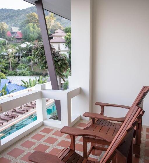 חדר סופריור נוף לבריכה, Neptune's Villa