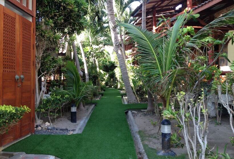 חדר סופריור נוף לגינה, Neptune's Villa