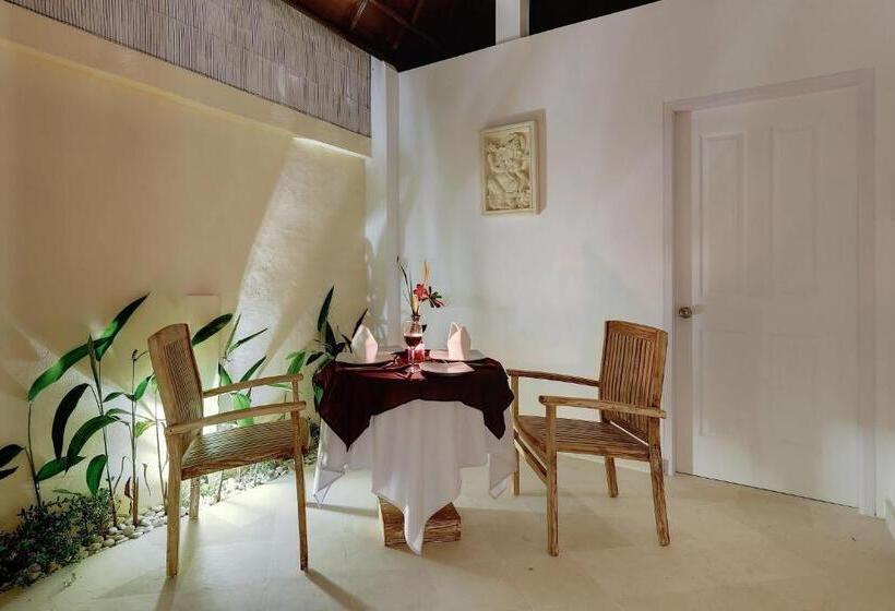 标准工作室, Nipuri Resort And Villas Seminyak By Kamara