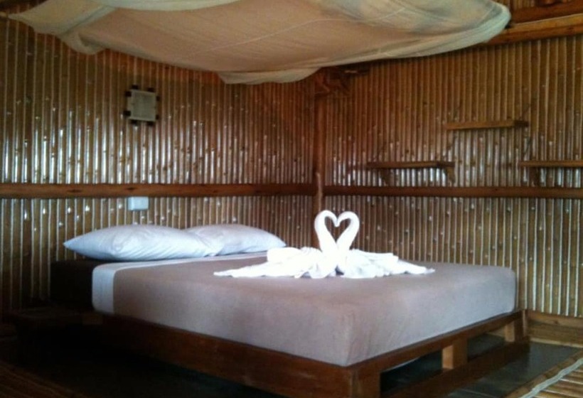 Бунгало Стандарт, Bamboo Hideaway Resort