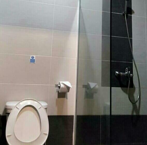 اتاق استاندارد, Ginasuite Kompleks27