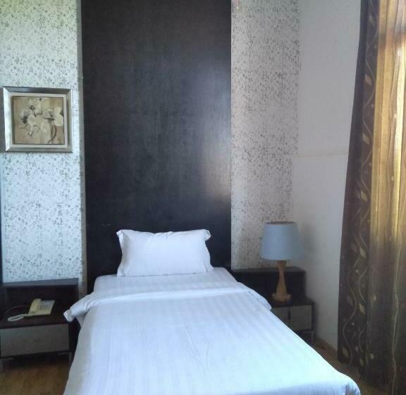 اتاق استاندارد, Ginasuite Kompleks27