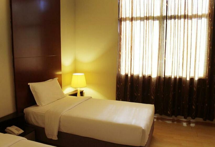 اتاق استاندارد, Ginasuite Kompleks27