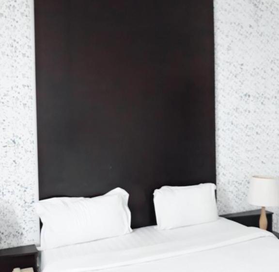 اتاق سوپریور, Ginasuite Kompleks27