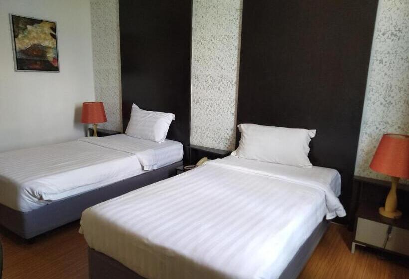 استودیوی استاندارد, Ginasuite Kompleks27