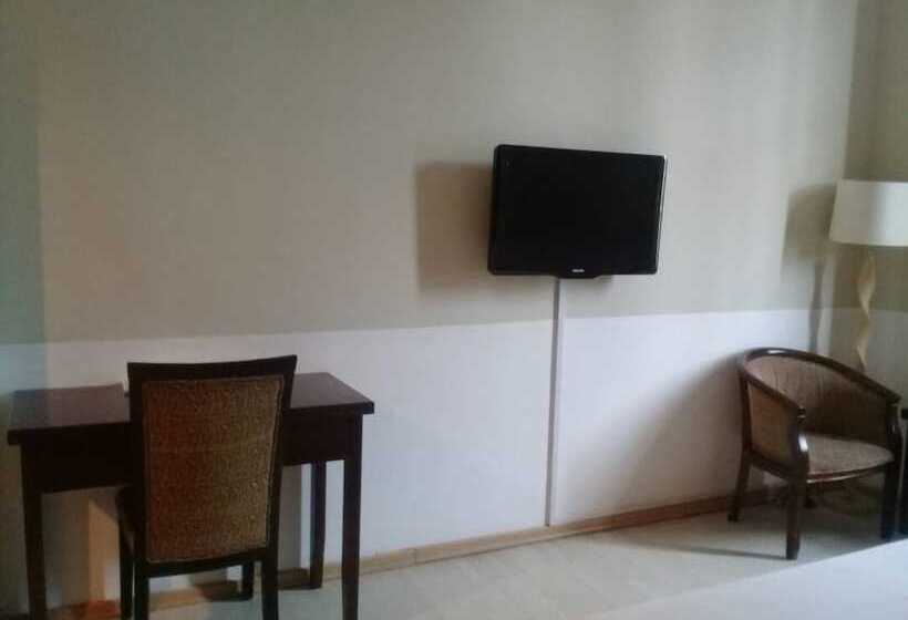 اتاق استاندارد, Ginasuite Kompleks27