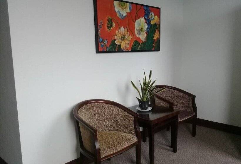 اتاق استاندارد, Ginasuite Kompleks27