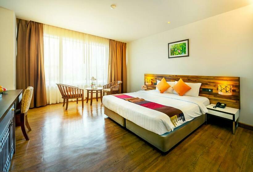 디럭스 룸 킹사이즈 침대, Buri Sriphu