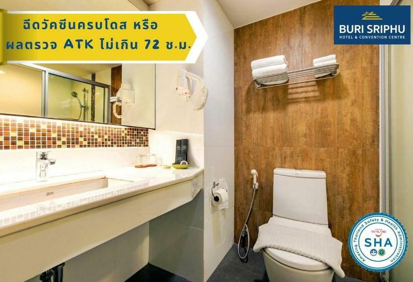 디럭스 룸 킹사이즈 침대, Buri Sriphu