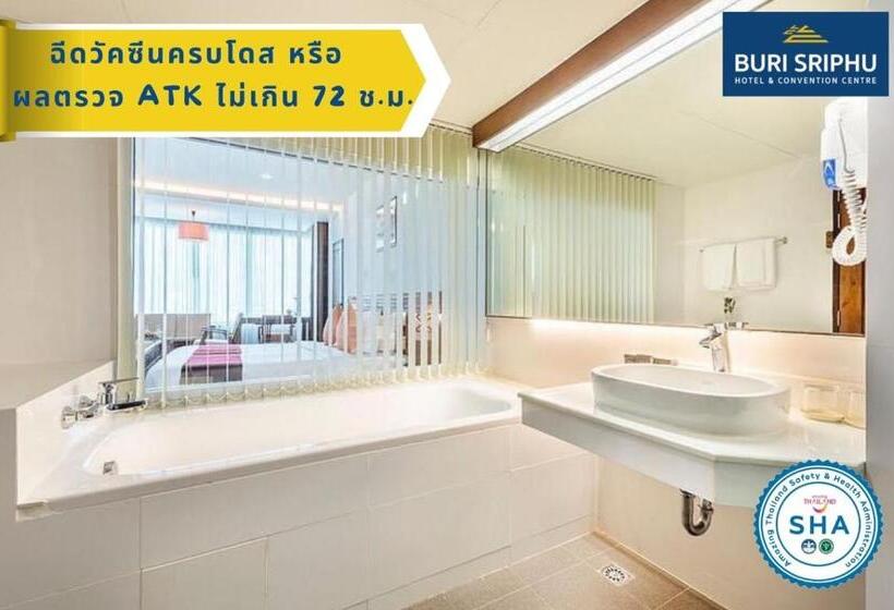 컴포트 트리플 룸, Buri Sriphu