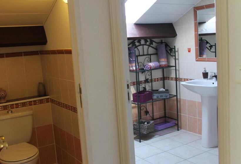 غرفة قياسية ثلاثية, Chambres D Hôtes Le Clos Des Oliviers