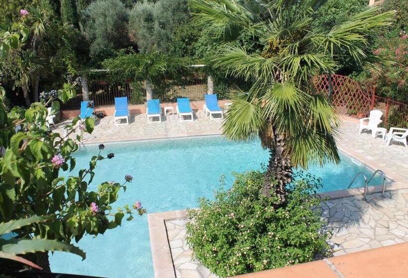 اتاق استاندارد سه نفره, Chambres D Hôtes Le Clos Des Oliviers