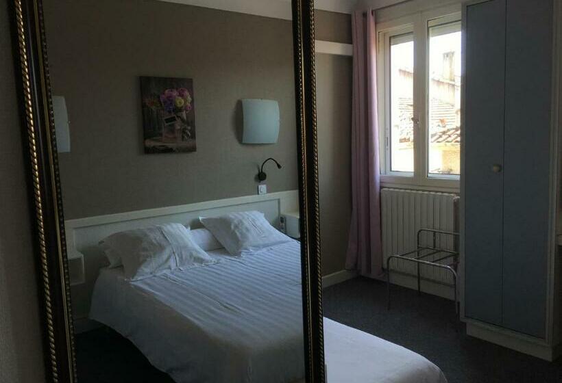 חדר סטנדרט לשלושה, Le Relais De Gascogne