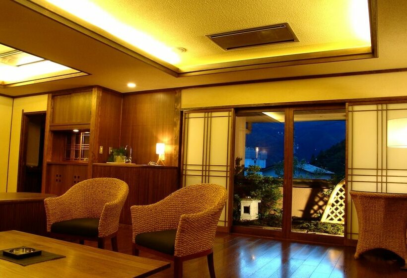 豪华套房, Miyako