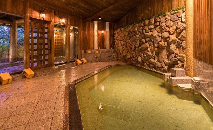 غرفة قياسية, Miyako