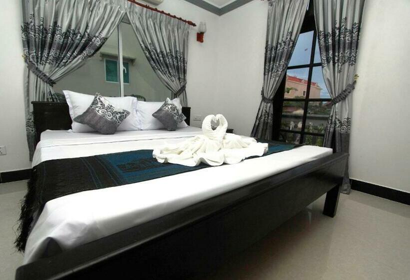 اتاق لوکس, Parent Heritage Angkor Villa