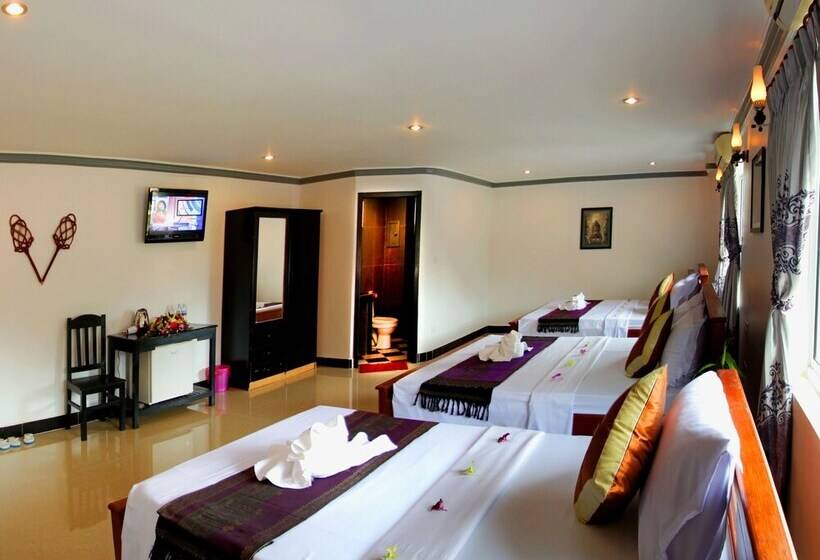 اتاق خانوادگی, Parent Heritage Angkor Villa