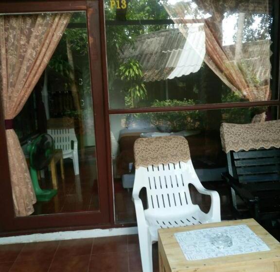 Семейное Бунгало, Pine Bungalow