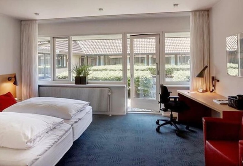 スタンダードルーム, Skanderborg Park