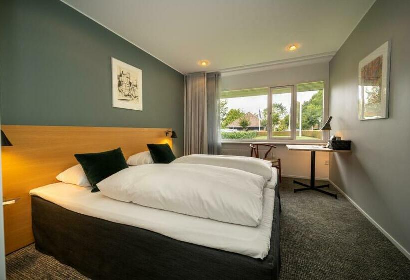 スタンダードルーム, Skanderborg Park