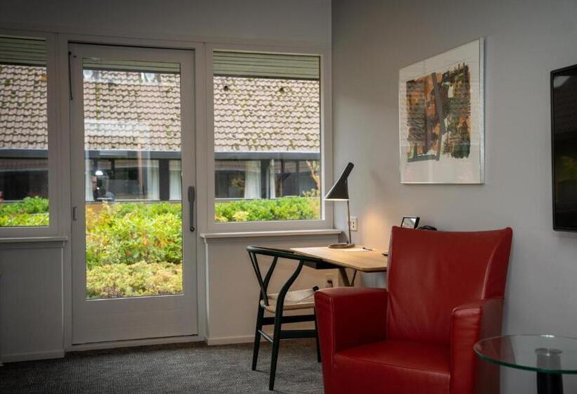 ビジネスルーム, Skanderborg Park