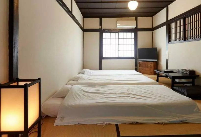 バスルーム共有のトリプルスタンダード, Takeyaso Ryokan