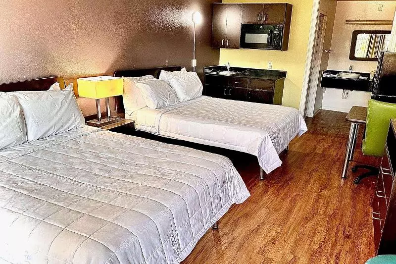 身障者適用スタンダードルーム, Travelodge By Wyndham Baton Rouge East