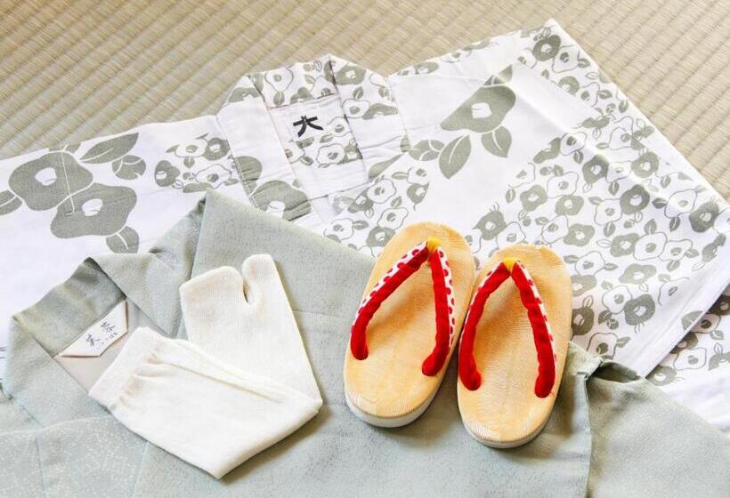 패밀리 룸 산 전망, Tsubakino